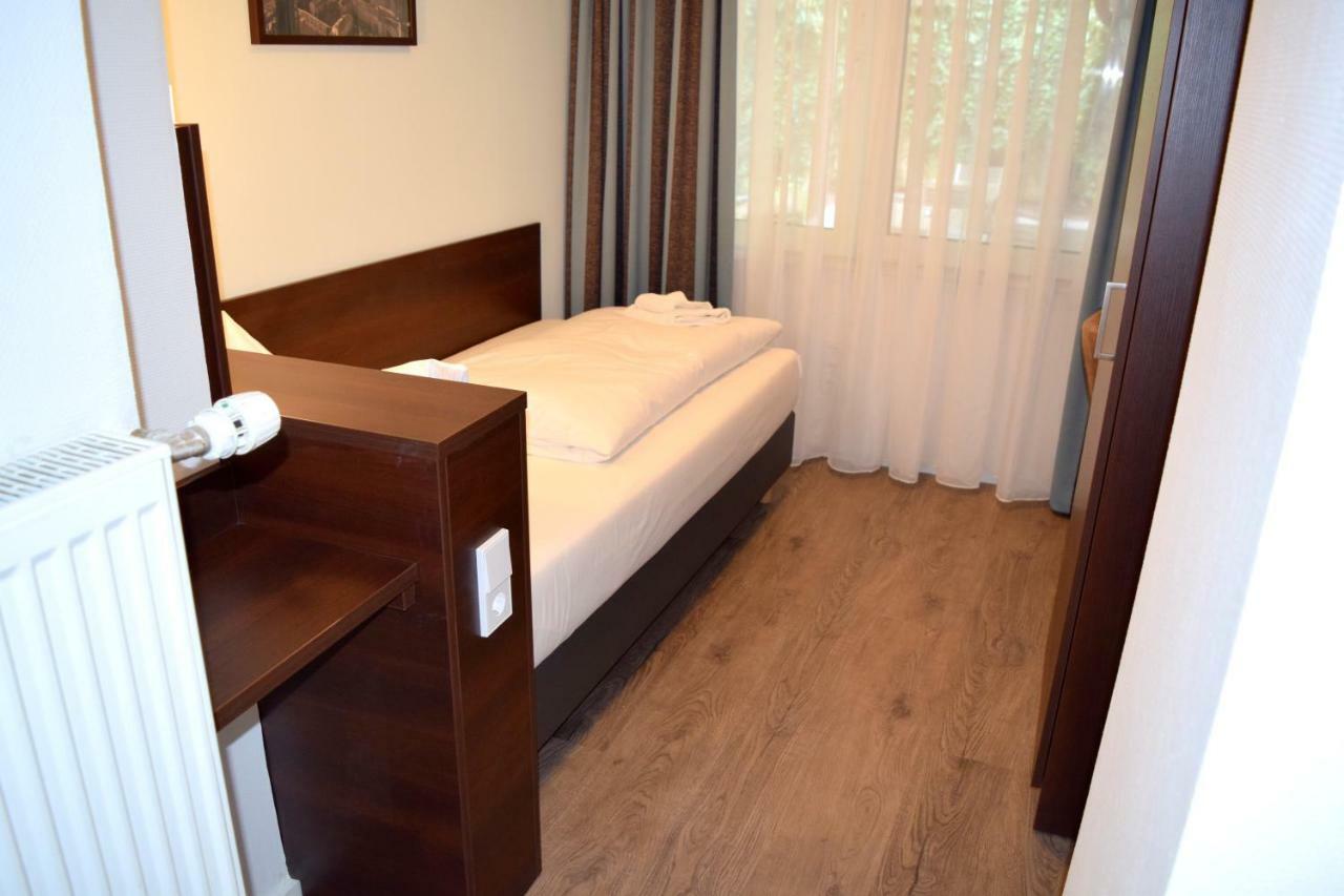 Trip Inn Budget Hotel Messe Frankfurt am Main Kültér fotó