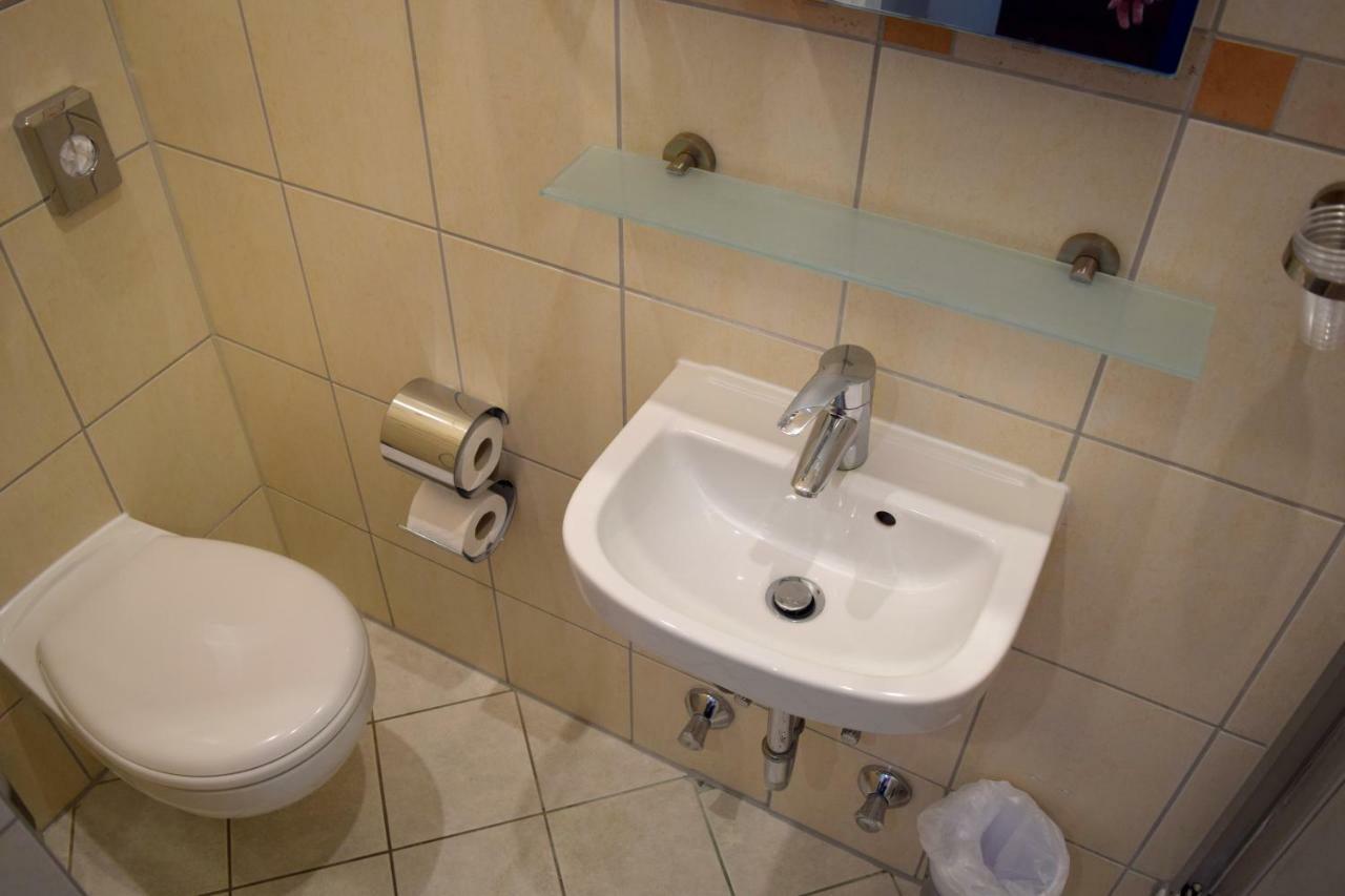 Trip Inn Budget Hotel Messe Frankfurt am Main Kültér fotó